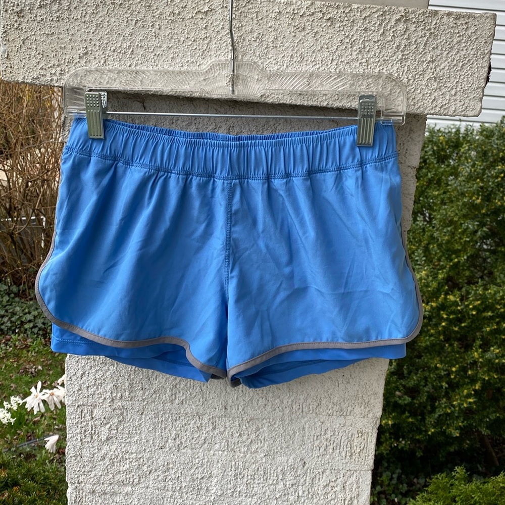 Colosseum MCMXCII ladies athletic shorts size Small